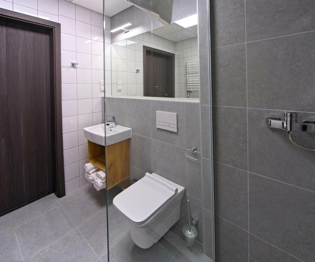 S7 Hotel Кельце Екстер'єр фото