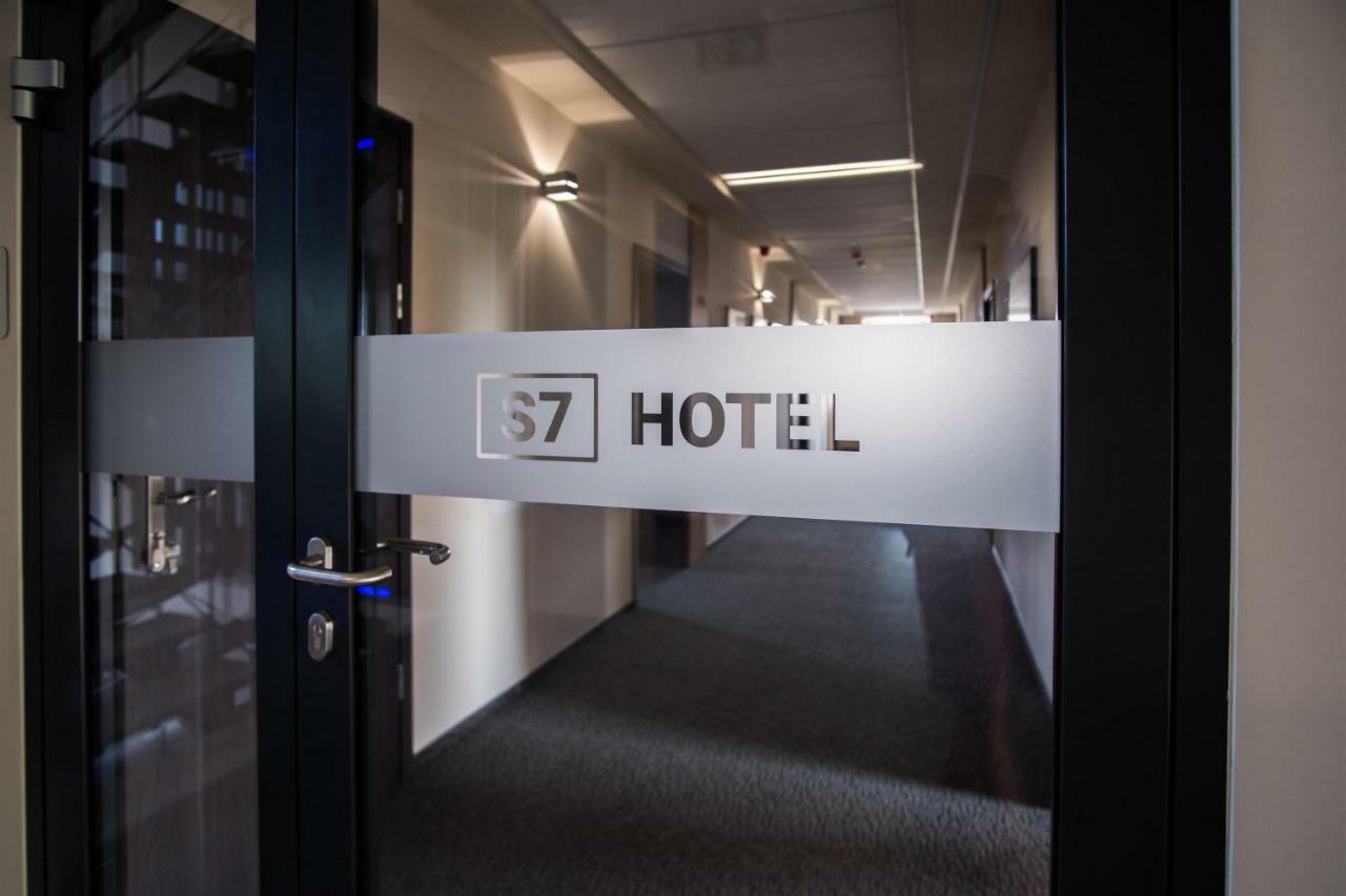 S7 Hotel Кельце Екстер'єр фото